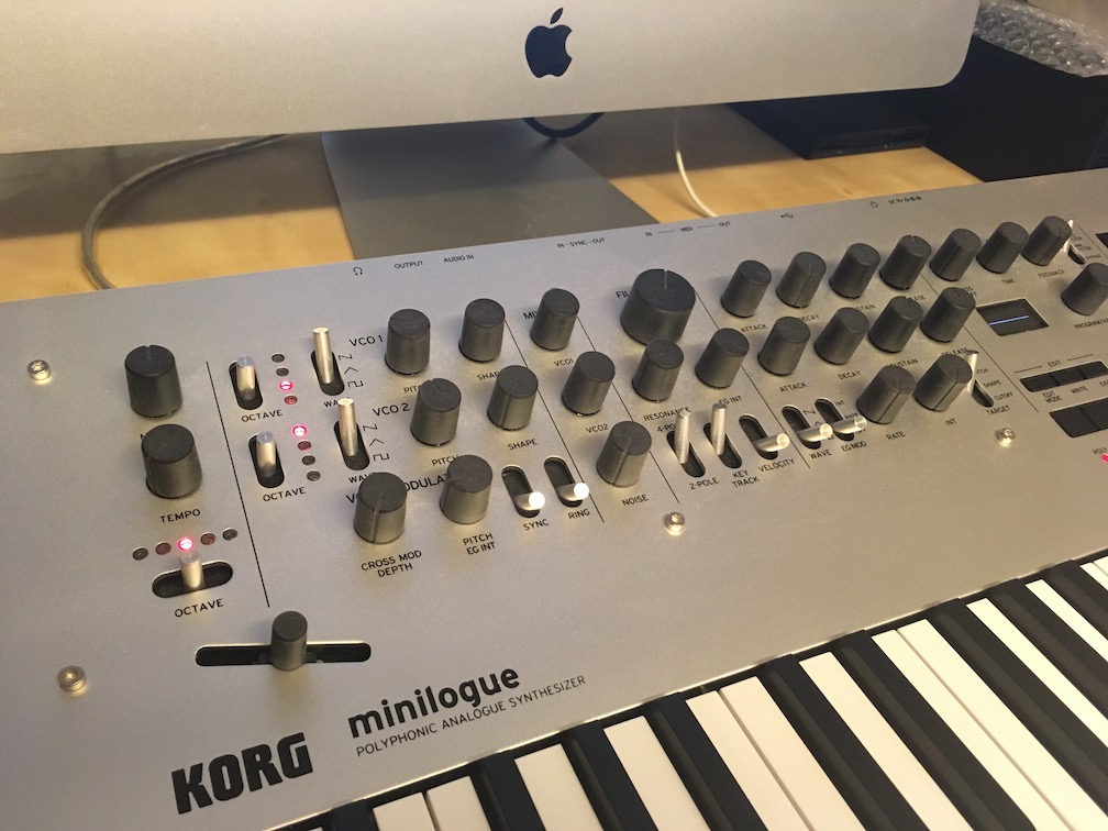 KORG minilogue